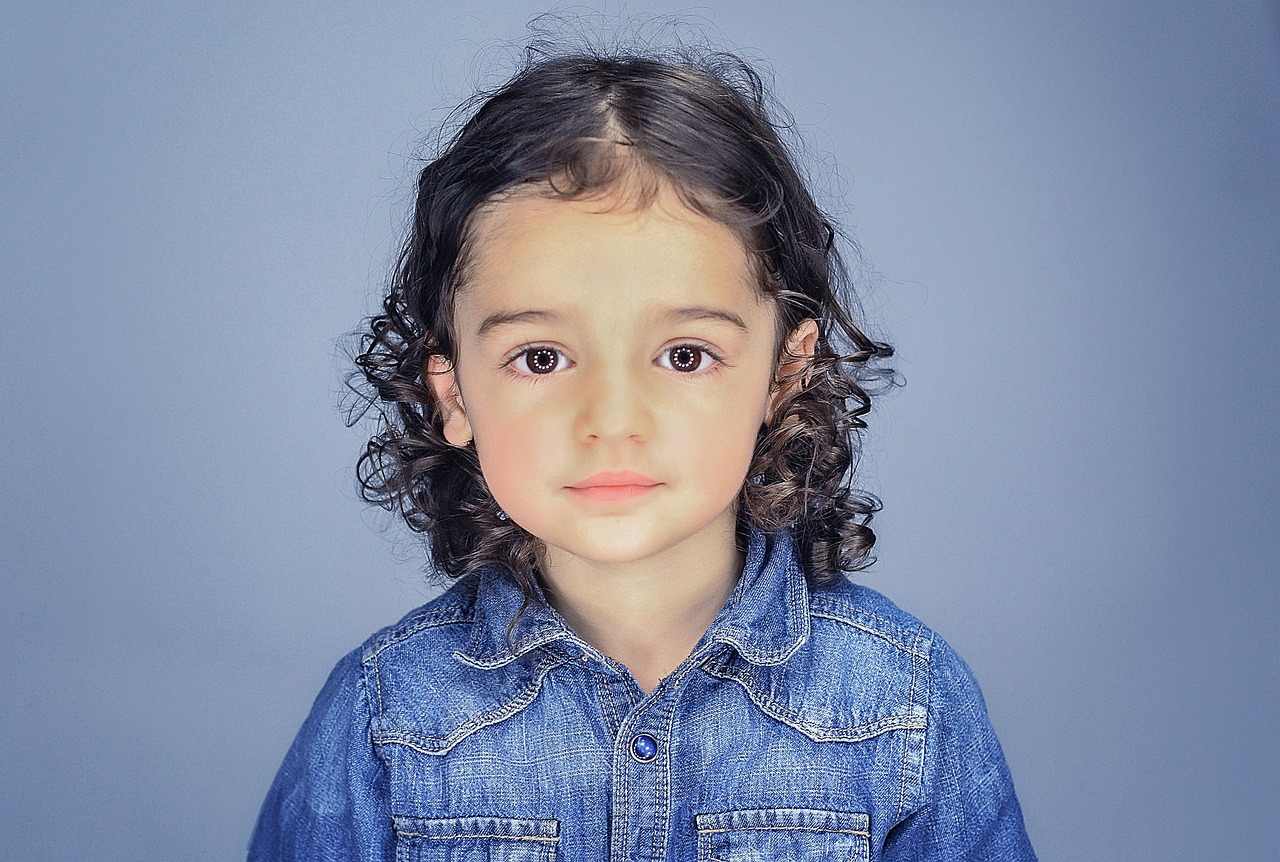 entdecken sie die neuesten modetrends, styling-tipps und exklusive fashion-highlights. bleiben sie mit aktuellen kollektionen und inspirierenden looks stets up to date in der welt der mode.